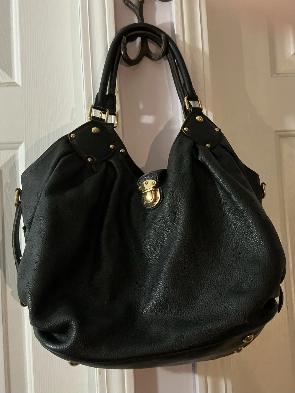 Authentic Louis Vuitton Mahina Hobo Bag